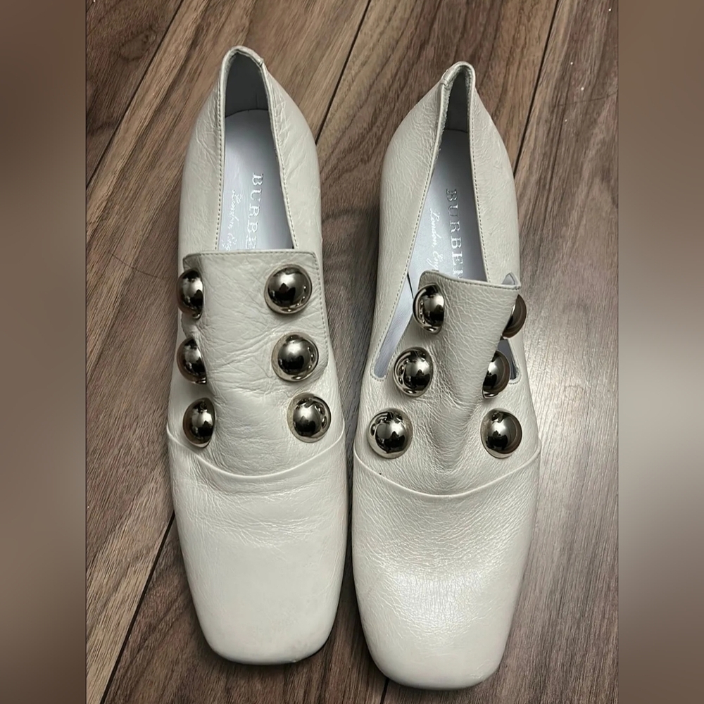 Burberry Mini heel Gromit Loafers